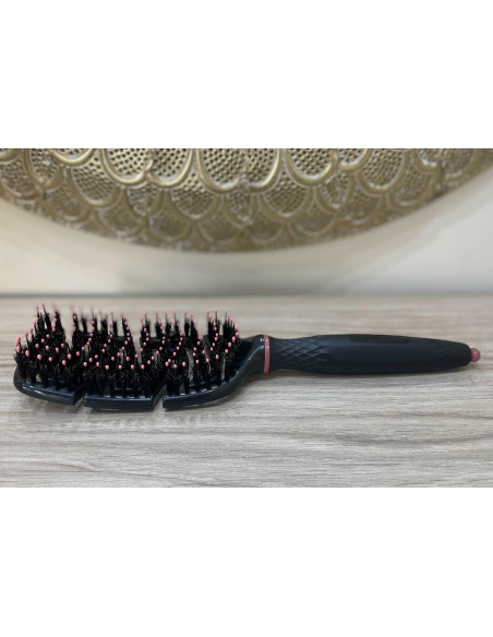 Escova Eurostil Oval Flexível Biodegradável Preto