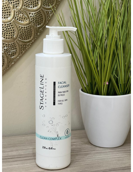 Limpiador Facial Clean Complex Oriol